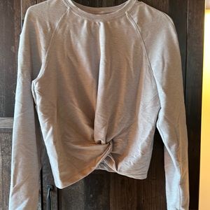 Lululemon cropped twisted front long sleeve